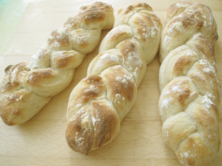 sourdough plaited bread
